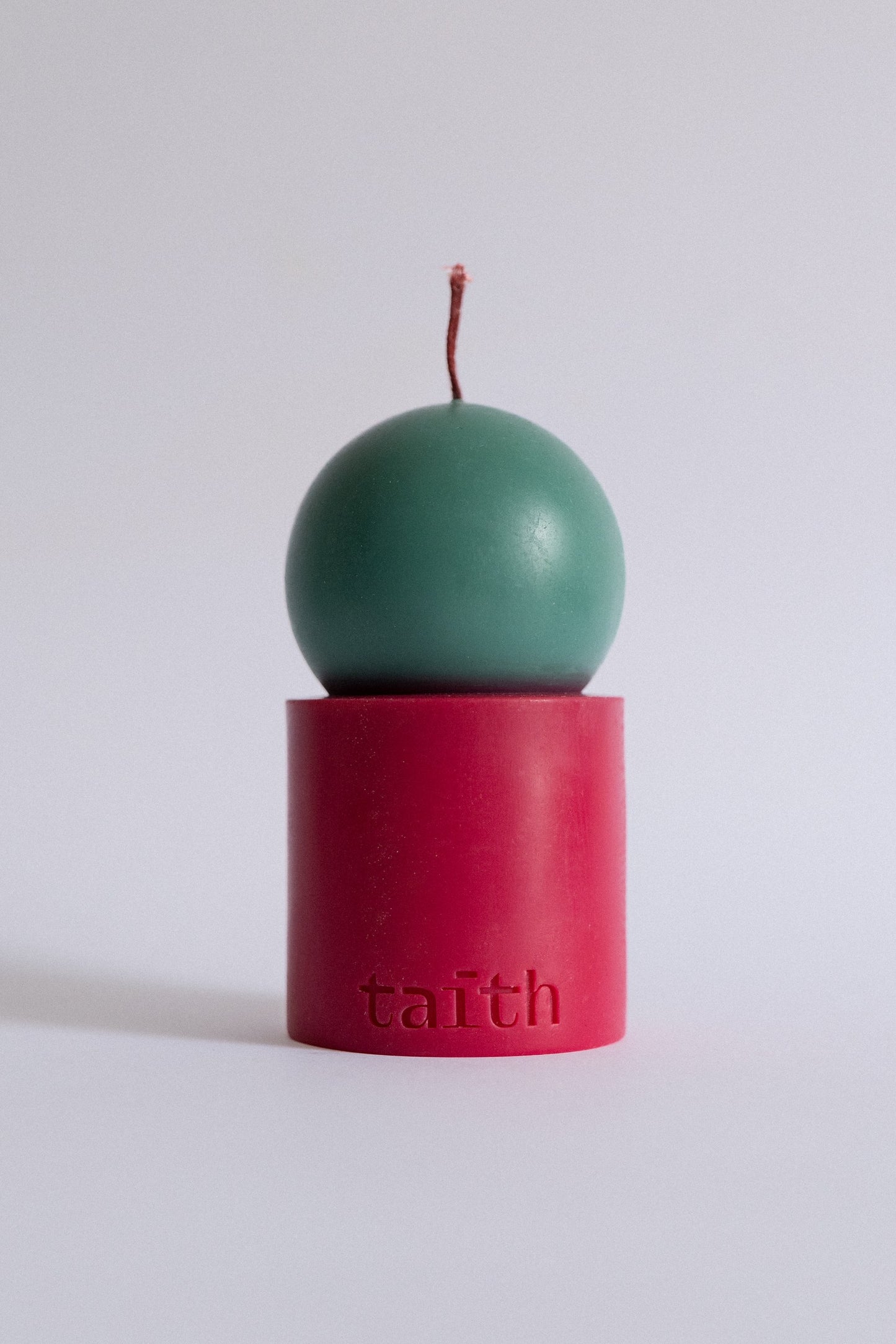 Lulu Candle dark pink-green