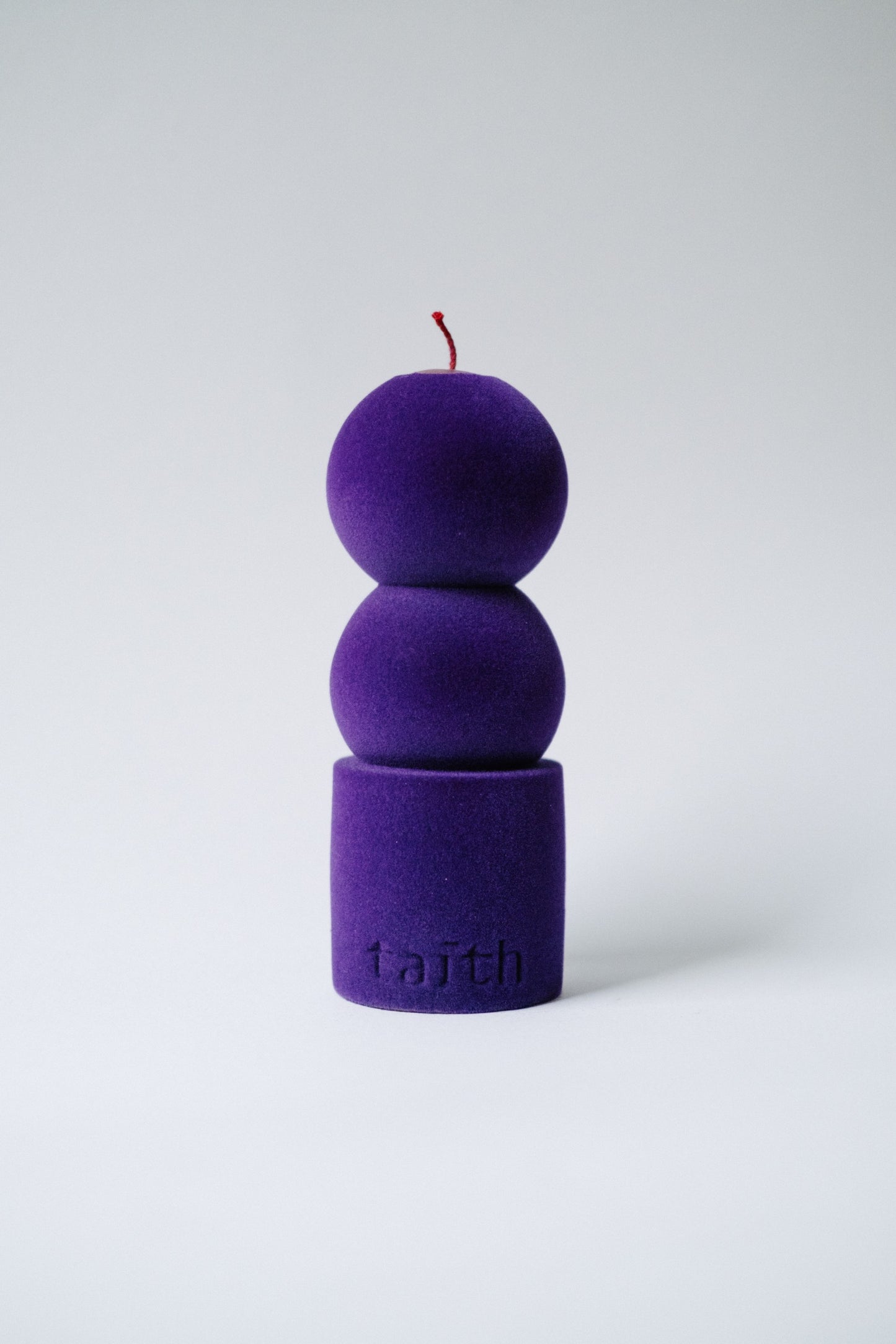 Lilu Candle Violet Velvet Edition