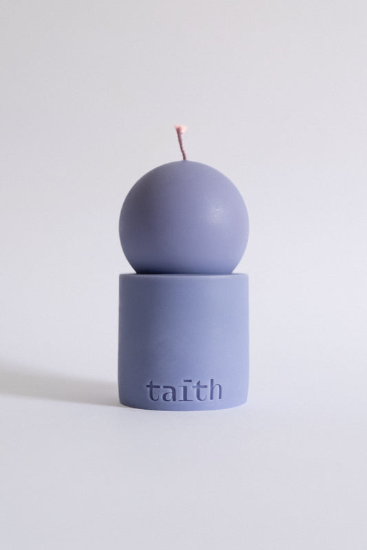 Lulu Candle Violet