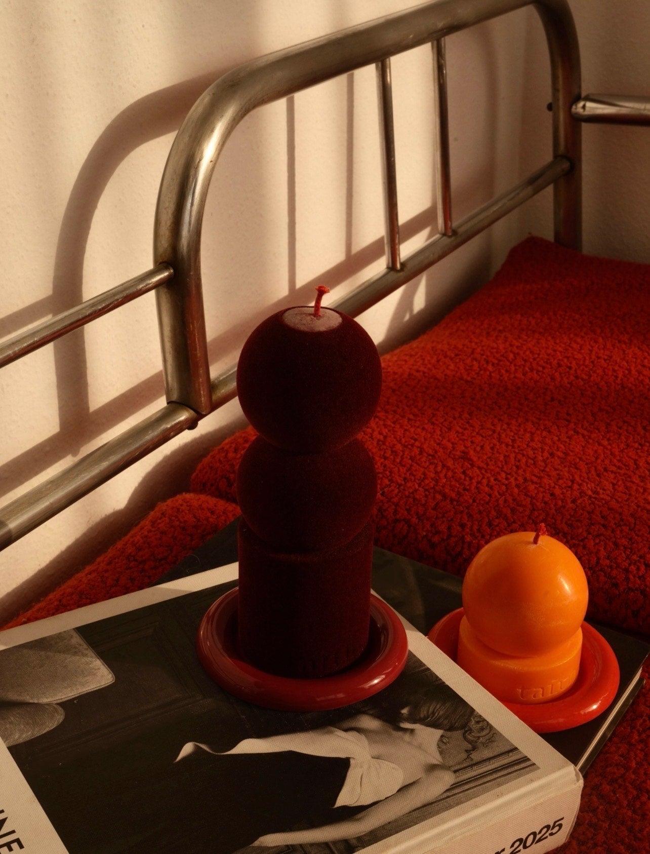 Taith Ceramic Stand